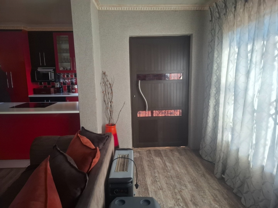 3 Bedroom Property for Sale in Maokeng Free State